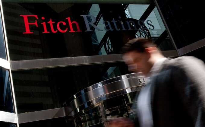 Міжнародна агенція Fitch знизила рейтинг України до переддефолтного