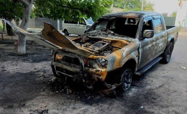 В Одеській області затримали трьох неповнолітніх, які палили авто українських захисників