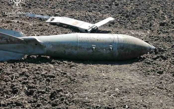 Загарбники вдарили КАБом по багатоповерхівці у Куп’янську, двоє поранених