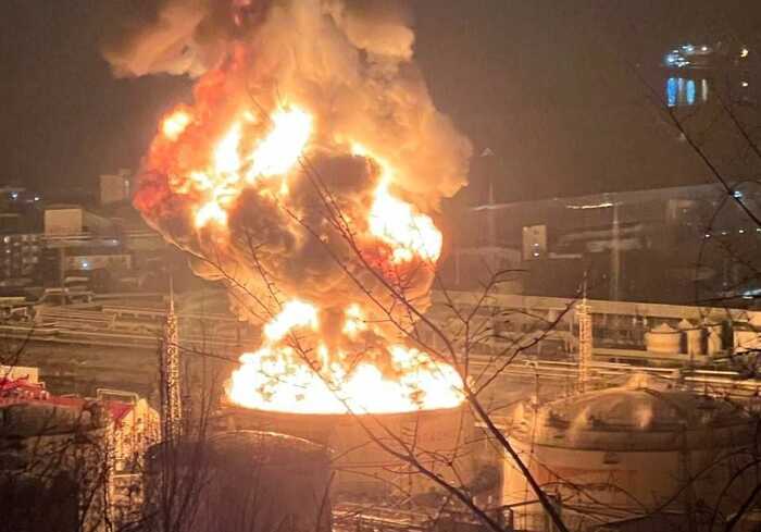 Дрони атакували Туапсинський НПЗ: вогонь охопив понад 1000 квадратних метрів